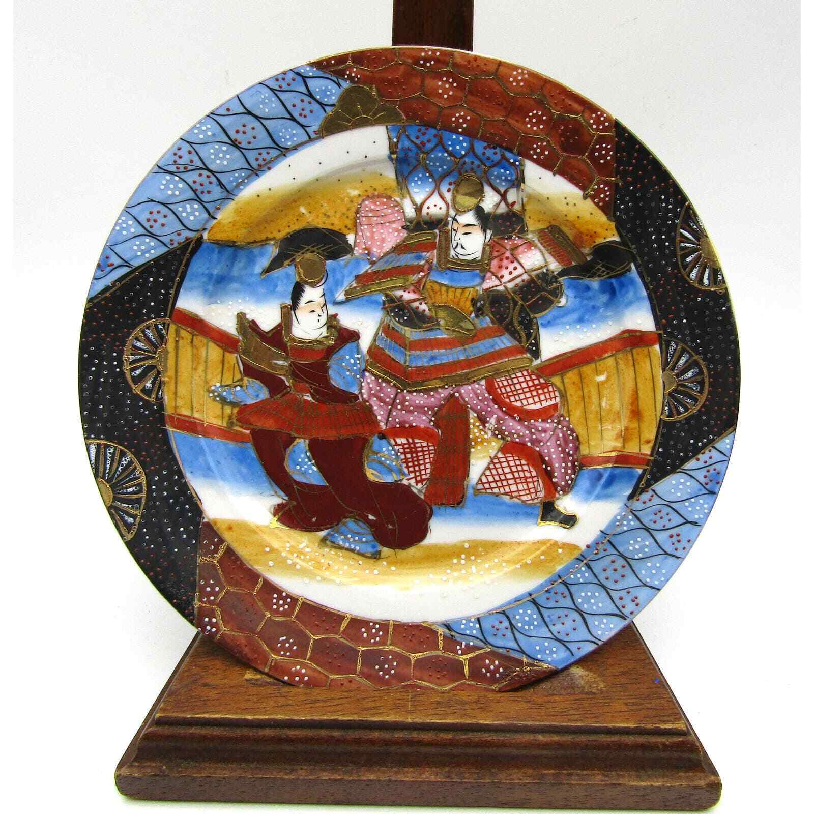 Satsuma Moriage Dessert Plates Samurai Hand Painted Raised Design Marked (4)