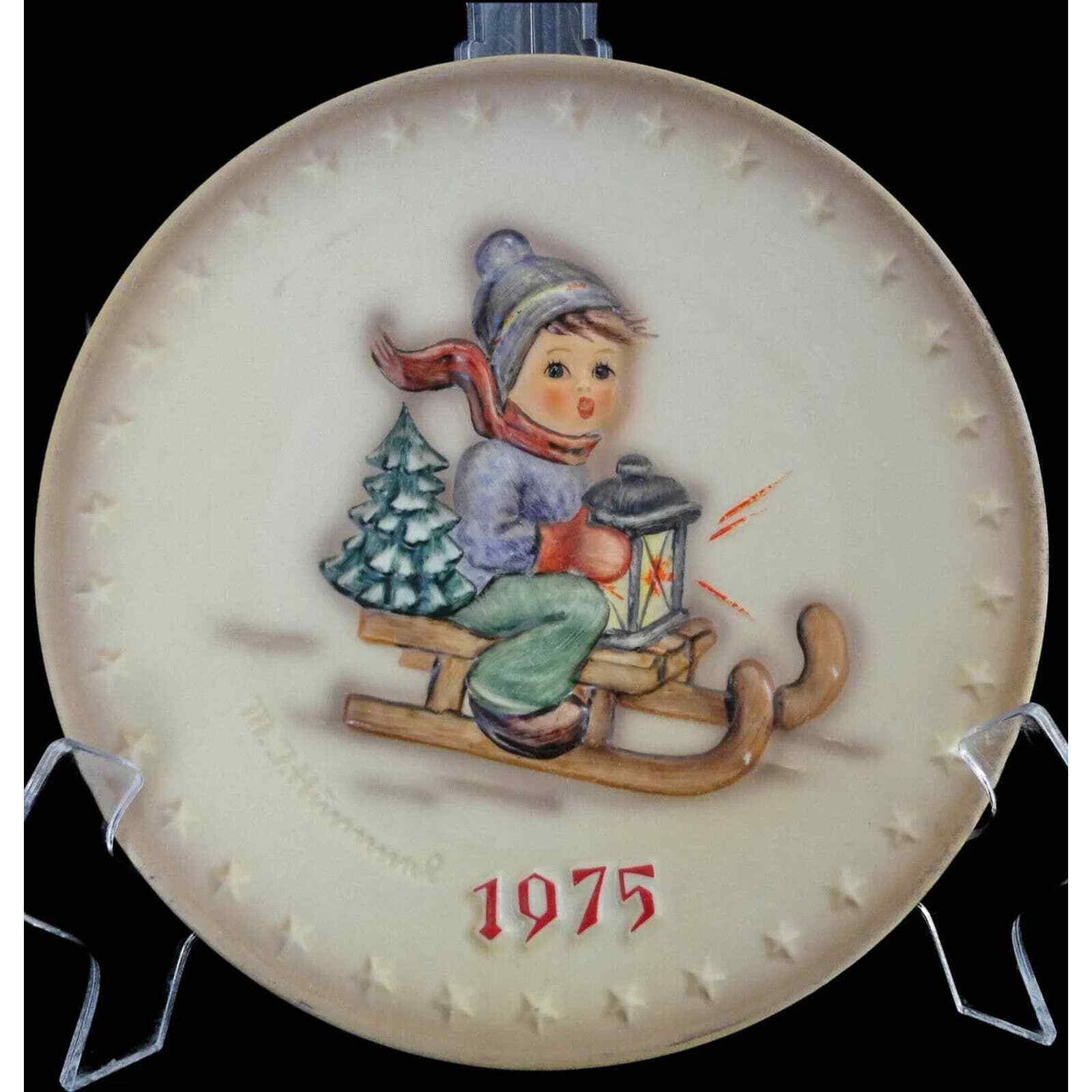 1975 Hummel Plate "Ride Into Christmas" 5th Annual Plate West Germany
