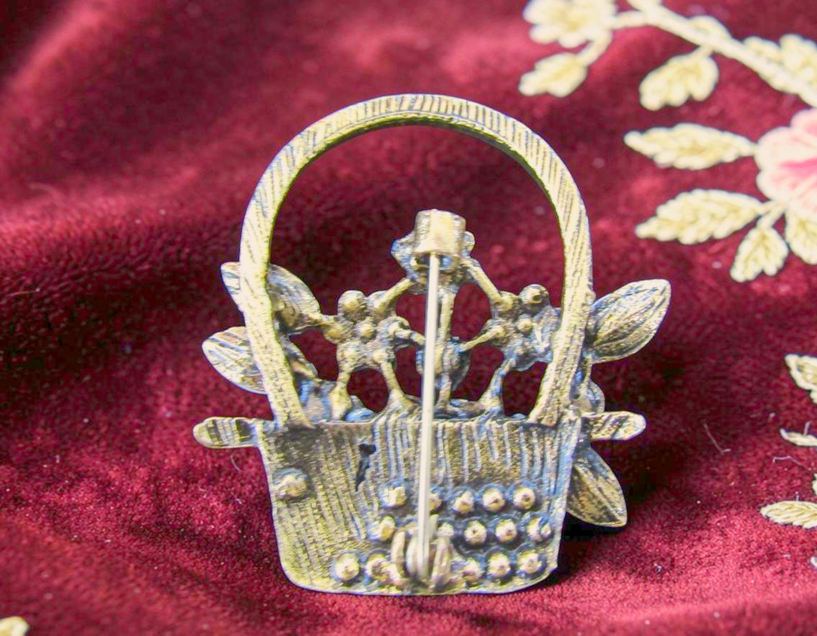 Vintage-Style Multicolor Rhinestone Flower Basket Brooch