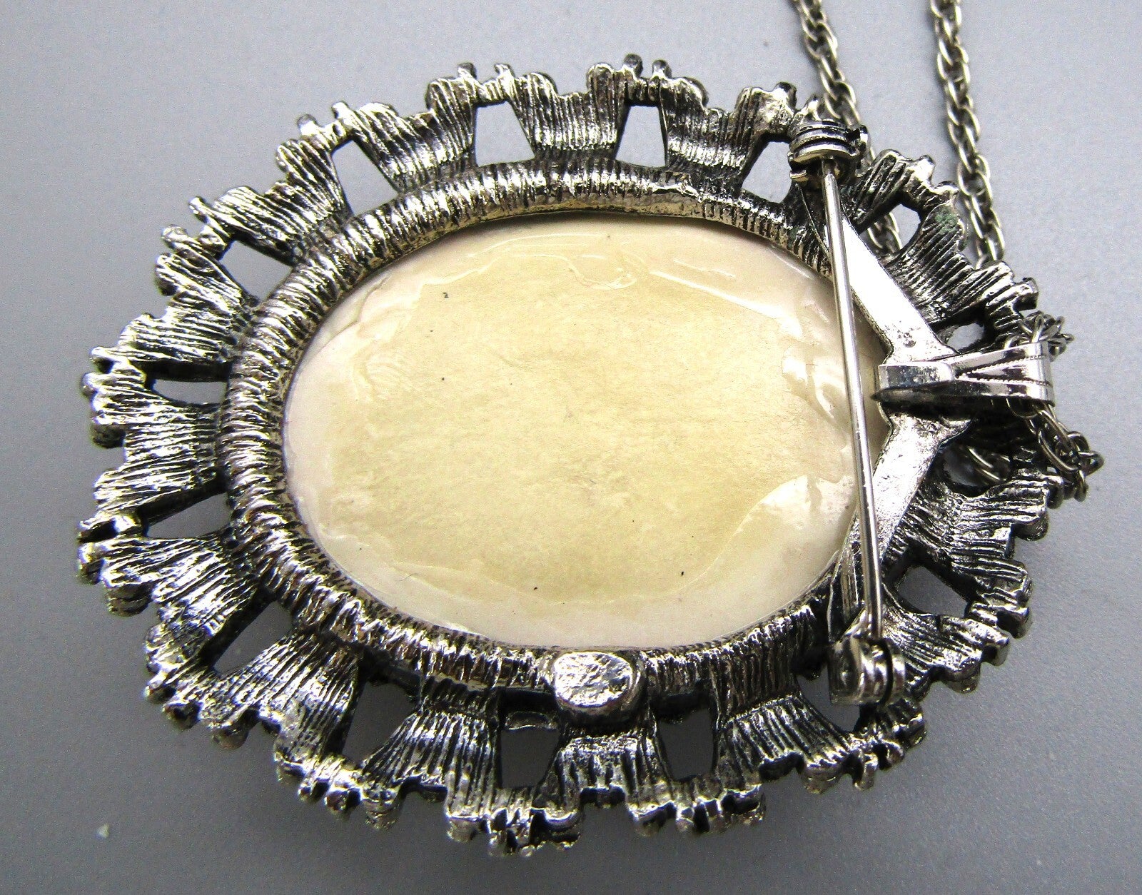 Vintage Mid Century Convertible Dried Flower Pendant Brooch Pin Necklace