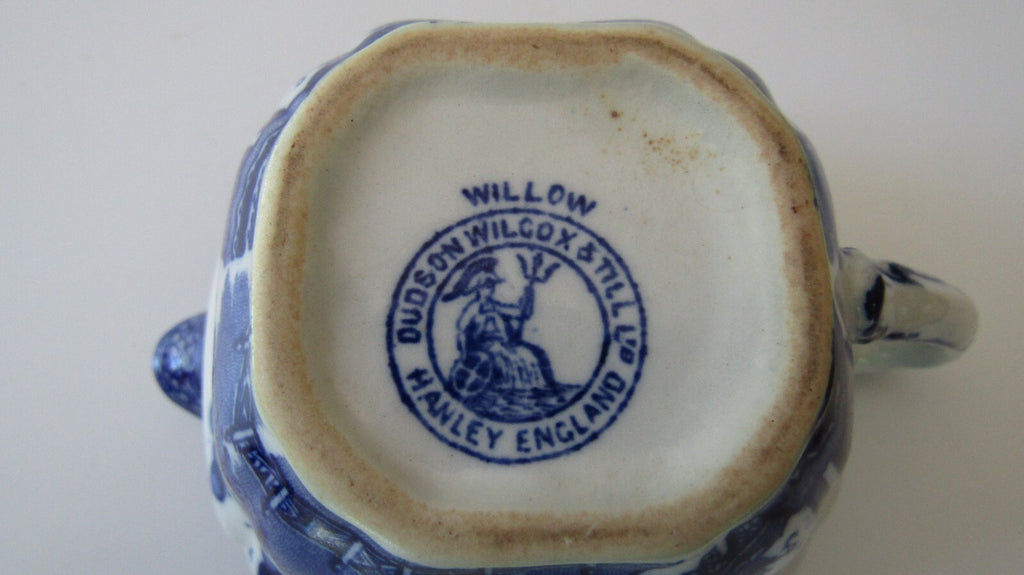 Antique Dudson Wilcox Till Blue Willow Scalloped Creamer Ironstone