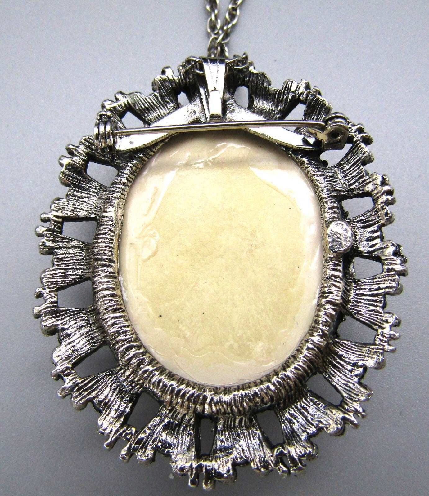 Vintage Mid Century Convertible Dried Flower Pendant Brooch Pin Necklace