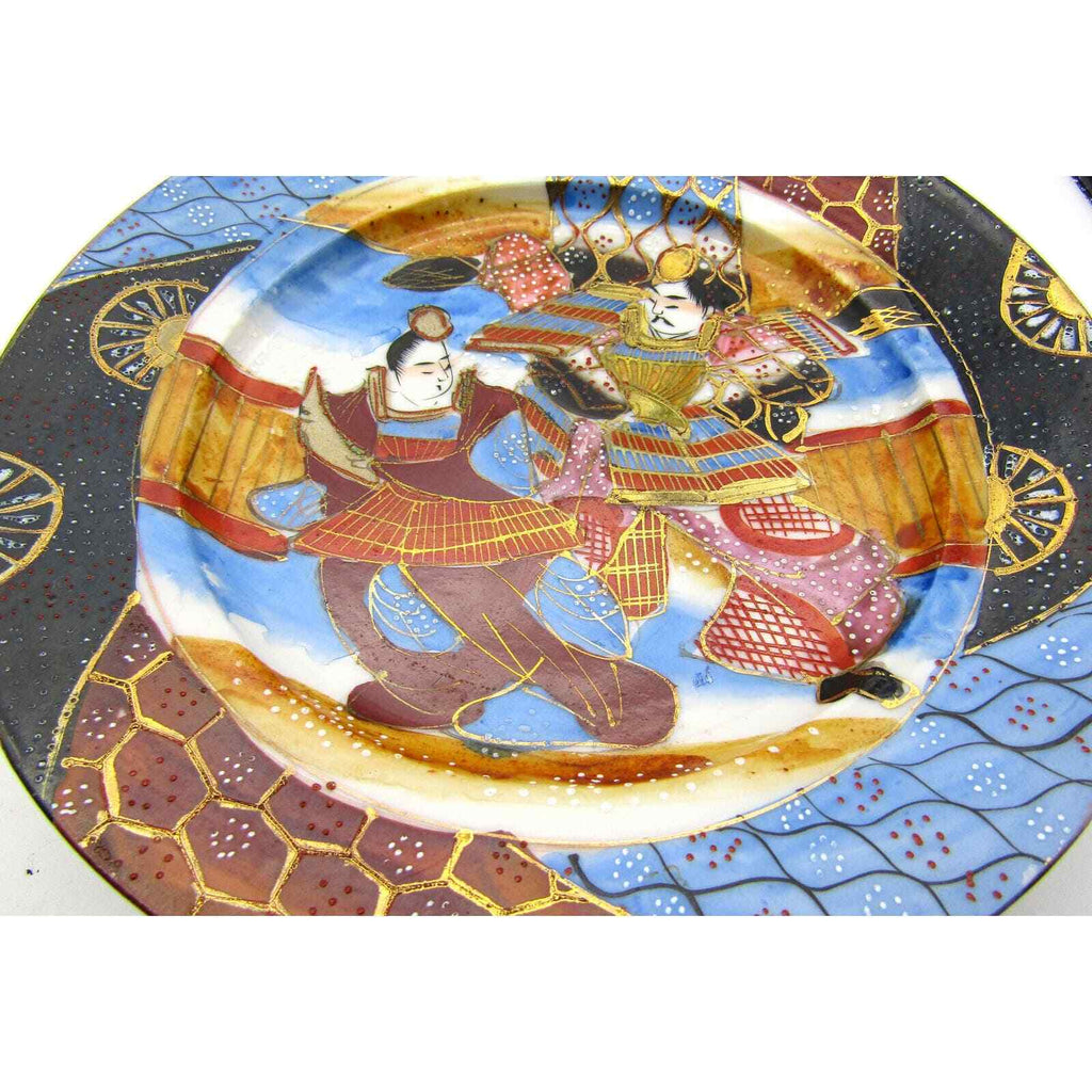 Satsuma Moriage Dessert Plates Samurai Hand Painted Raised Design Marked (4)