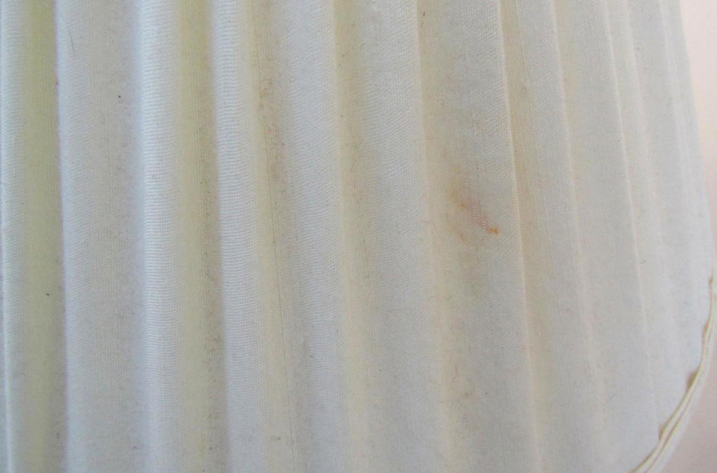 Ruby Overlay Cut-to-Clear Lamp Marble Base Vintage Fount-Style 23.5” Cream Shade