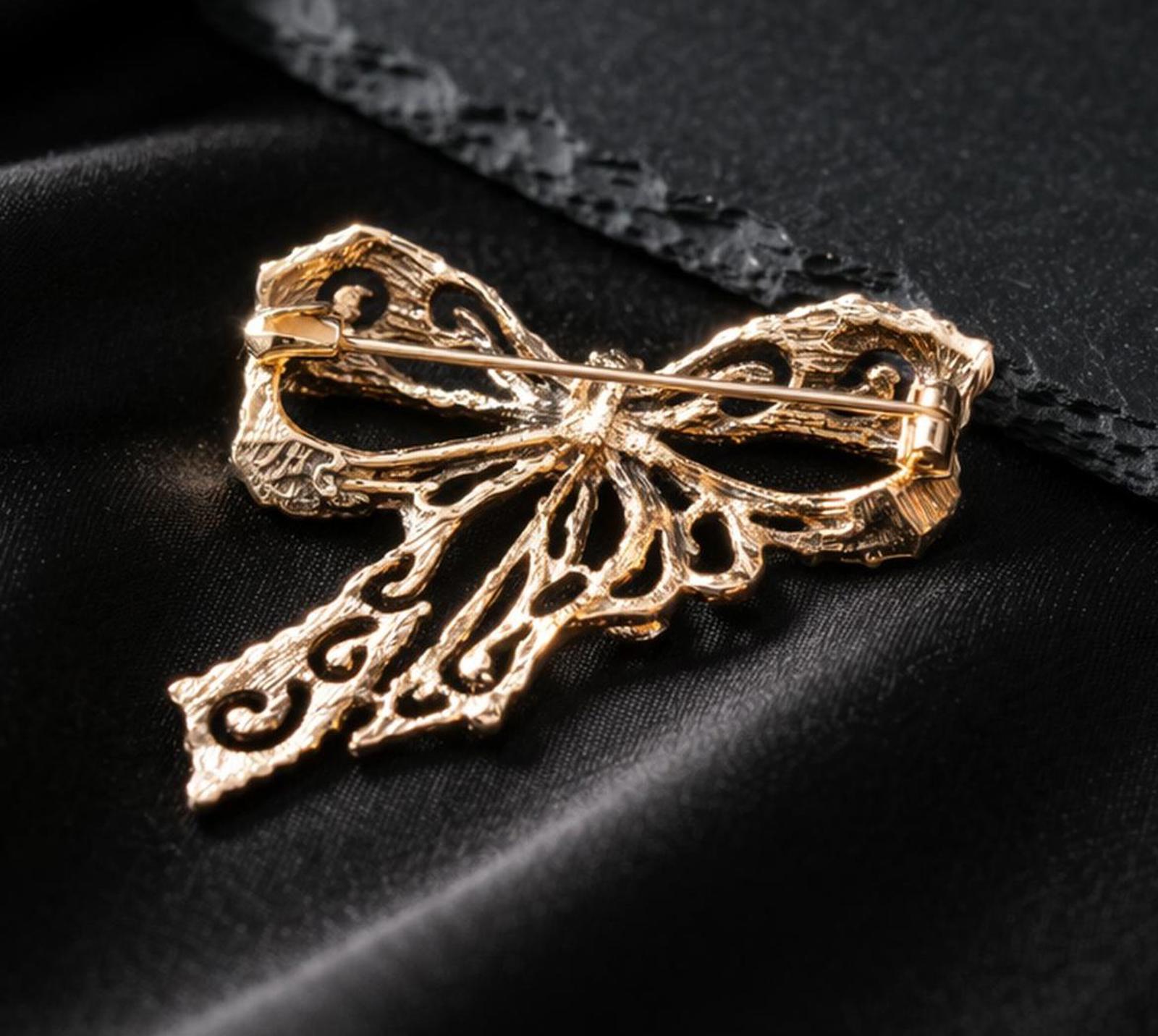 Vintage Pink Rhinestone Bow Brooch Gold Tone Filigree Statement FREE SHIPPING