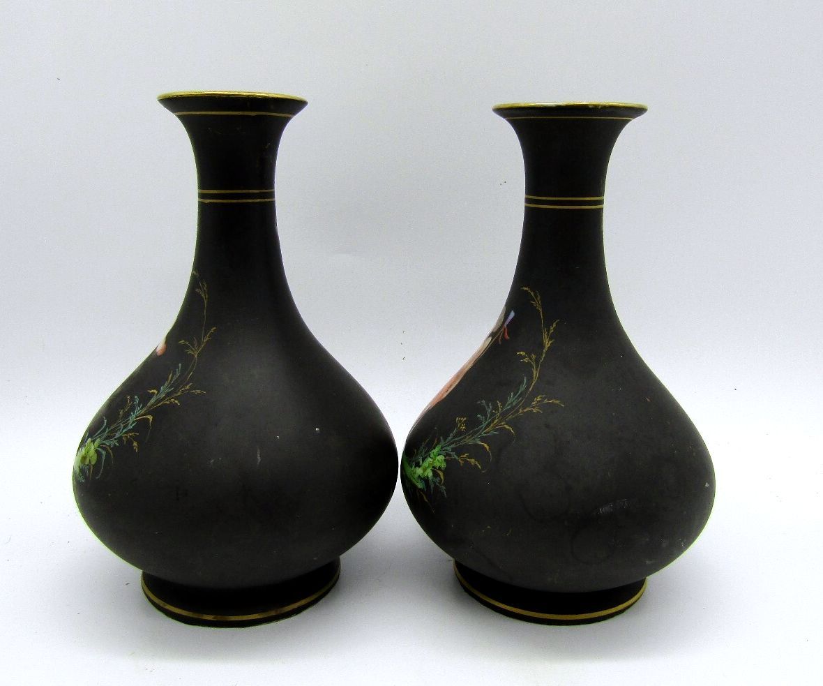 Antique Pair French Old Paris Porcelain Cherub Putti Vases Matte Black 5.5"