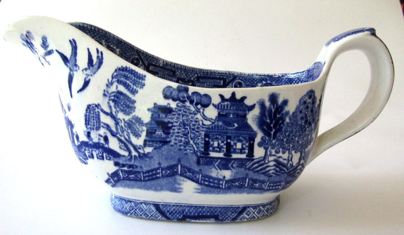 Antique Ridgway Blue Willow Gravy Boat 1832 Bow & Quiver Stamp England