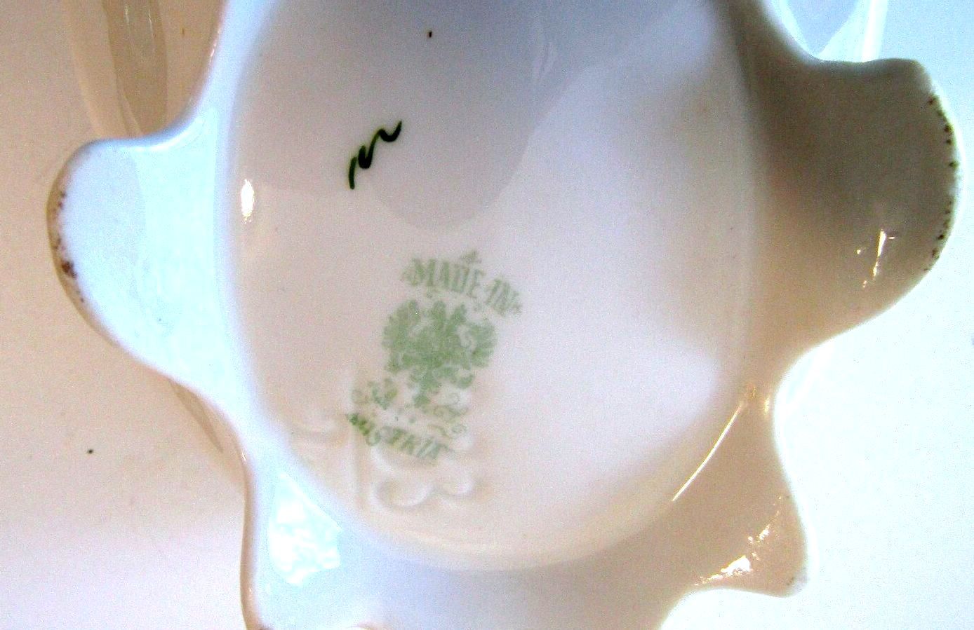 Antique M.Z. Austria Porcelain Clam Shell Rose Bonbon Sugar Bowl 1891-1917