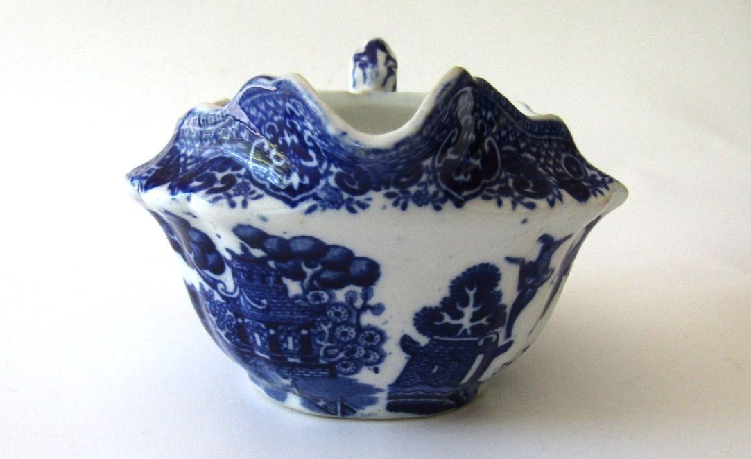Antique Dudson Wilcox Till Blue Willow Scalloped Creamer Ironstone