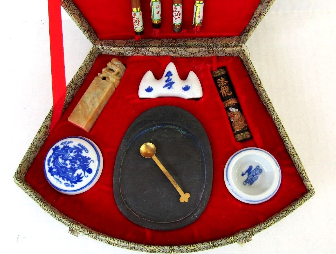 Vintage Chinese Calligraphy Sumi-E 4-Brush Fan Set