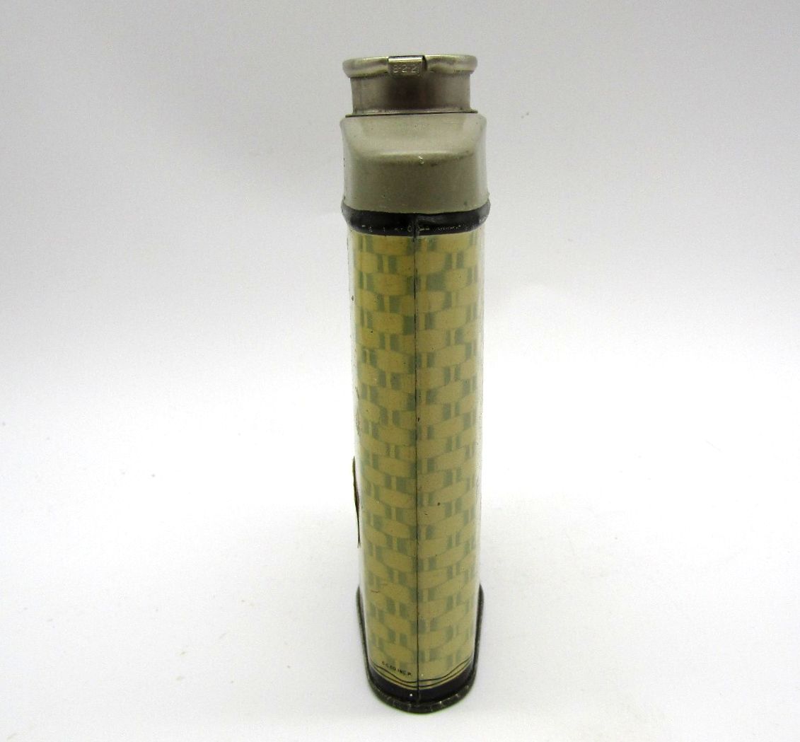 Vintage 1940s Fenwicke Old English Lavender Talc Tin Shaker Apothecary