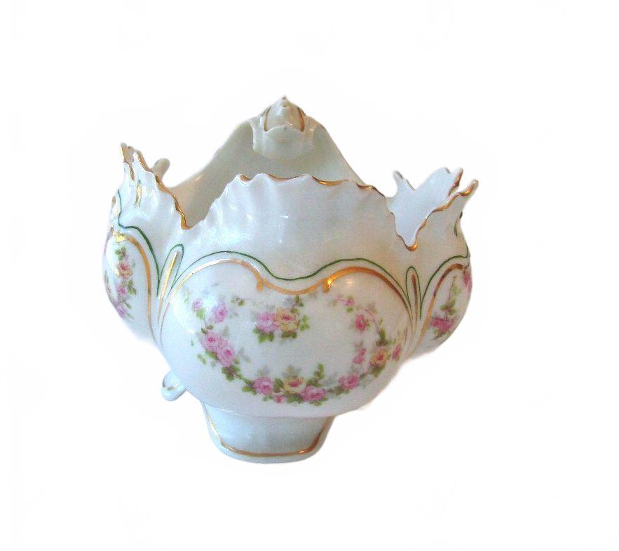 Antique M.Z. Austria Porcelain Clam Shell Rose Bonbon Sugar Bowl 1891-1917